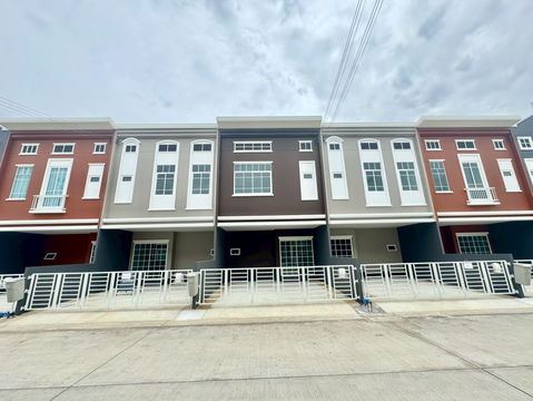 NEW Townhome Siriplace Rangsit 2