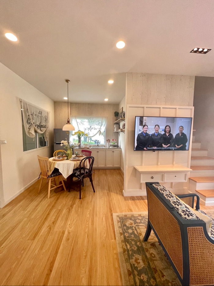 รูป บ้านตัวอย่าง ราคาโดนใจ 🏡 พร้อมอยู่ทันที แถมเฟอร์มมครบ! ใกล้รถไฟฟ้า เข้าเมืองง่าย ใช้ชีวิตสะดวกสุดๆ ☀️ 199/114 - รูปที่ 3/8
