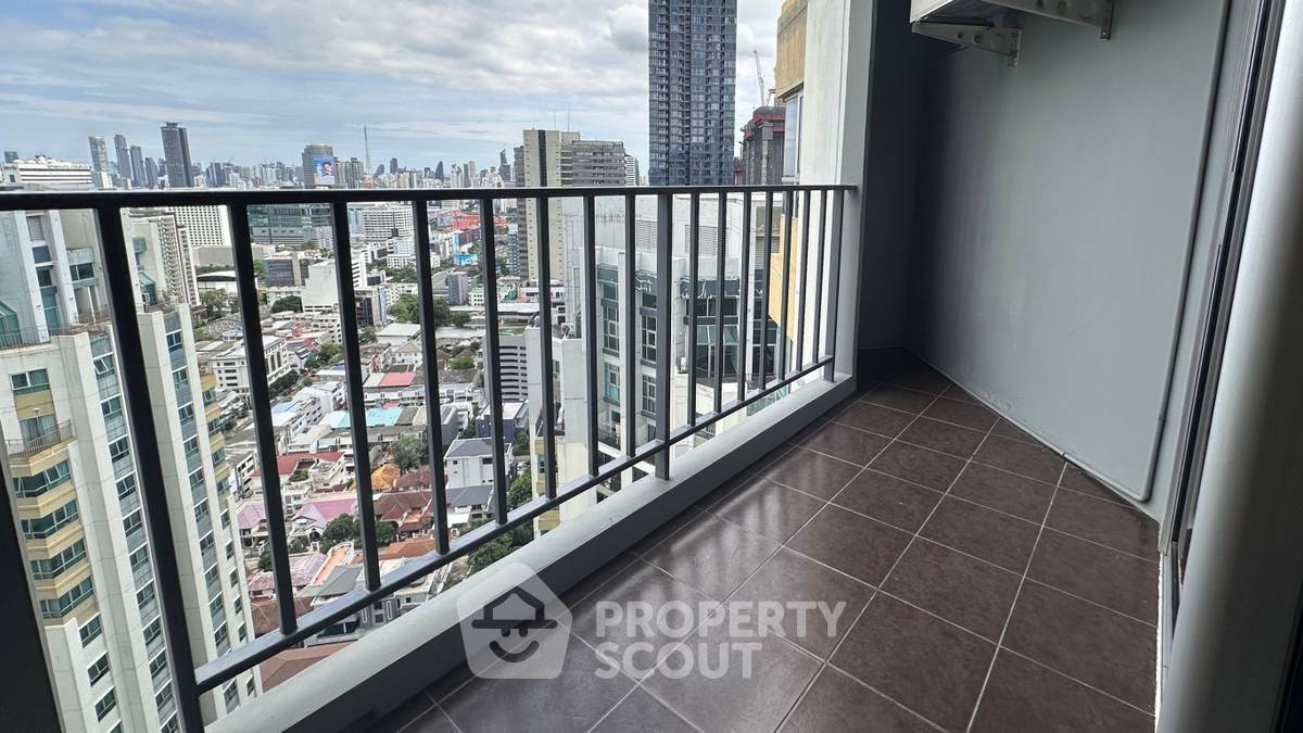 picture 2-BR Condo at Belle Grand Rama 9 near MRT Phra Ram 9 (ID 1575334) - 12/26