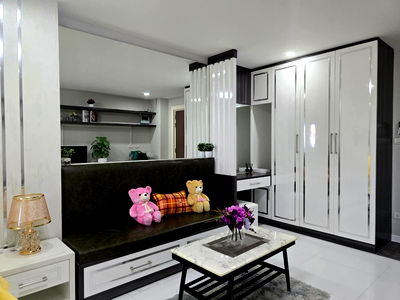 Condos for rent 700 Year Sports Arena Chiang Mai : For rent condo Hillside 4 near Nimman 