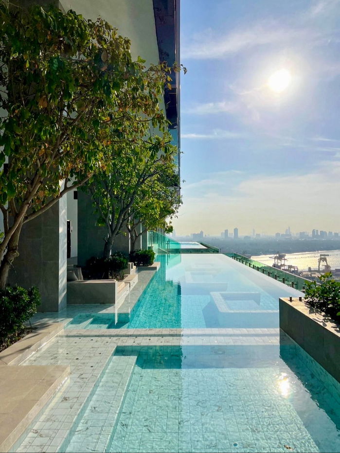 รูป ห้องดูเพล็กซ์ใหม่เอี่ยม ชั้น 26 พร้อมวิวเมืองมุมกว้างสุดตระการตา ขนาด 41 ตารางเมตร ตกแต่งครบ พร้อมเข้าอยู่ได้ทันที - รูปที่ 23/27