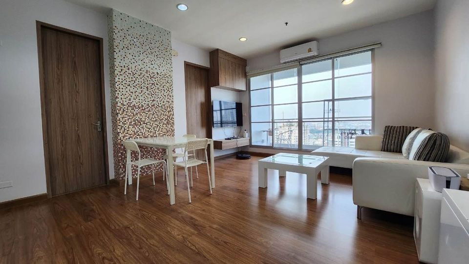 รูป Baan Klang Krung Siam Pathumwan【𝐑𝐄𝐍𝐓】🔥กลิ่นอายคลาสสิกแต่งเติมด้วยความอบอุ่นจากโทนสีไม้ธรรมชาติ🔥  ติดต่อไลน์ไอดี: @hacondo - รูปที่ 6/10