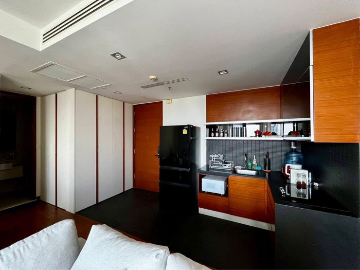 picture #Z1662 Condo for rent: Ashton Morph 38 - 7/12