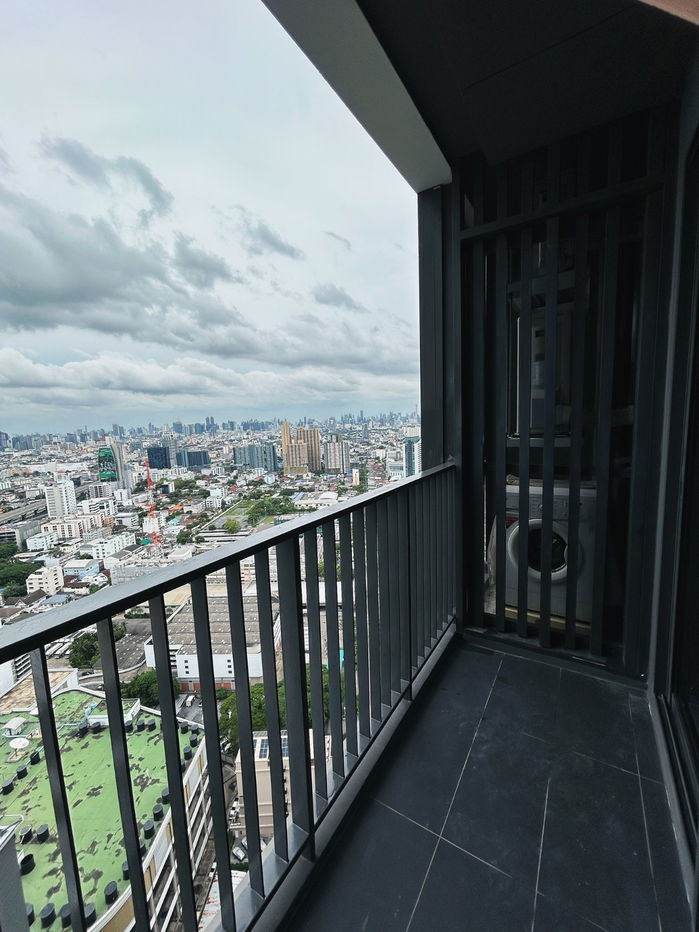 picture For Rent THE LINE Jatujak - Mochit ** Special Discount 10% ** Property Code G034 Line id: nudlee - 3/9