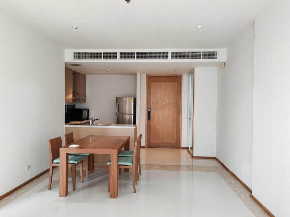 รูป The Empire Place Sathorn   65 m2 , floor 31st - รูปที่ 8/12