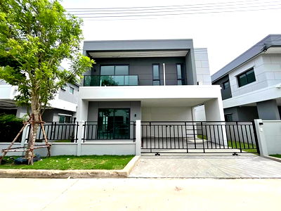 เช่าบ้านเดี่ยว เมืองปทุมธานี ปทุมธานี : ให้เช่า เซนโทร ดอนเมือง-แจ้งวัฒนะ ขนาด 52 ตรว. 4 ห้องนอน 4 ห้องน้ำ   45,000