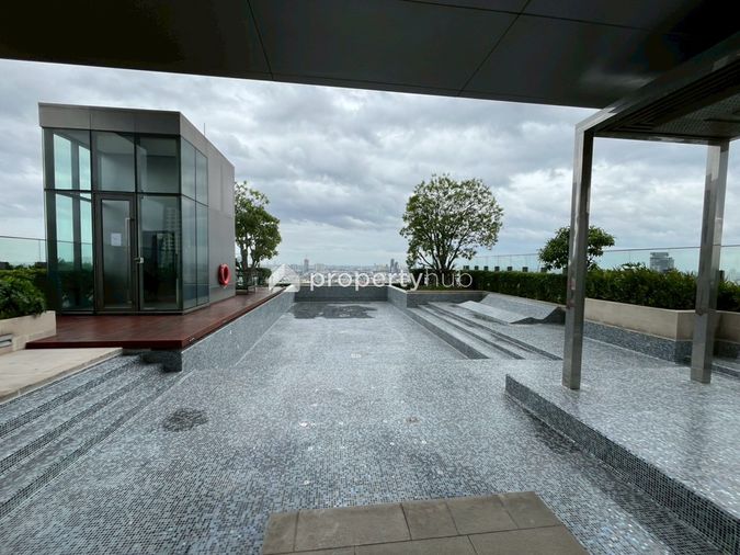The Bangkok Sathorn