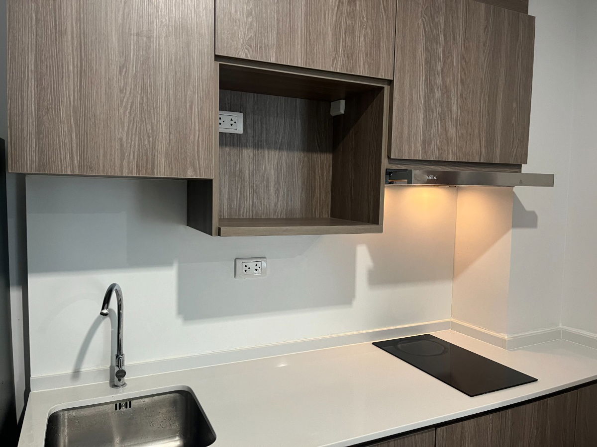 picture URGENT! Corner Unit with Stunning View The Parkland Charan - Pinklao by the owner - 3/9