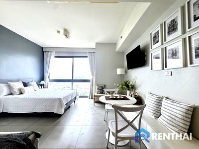 Condos for sale Pattaya : Stunning Sea View Studio at Unixx Condo, South Pattaya  Prime City Location