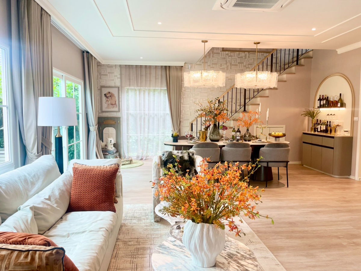 รูป 🏡 บ้านเดี่ยวพรีเมียม 100 ตร.วา แต่งเฟอร์ครบ พร้อมอยู่ บนทำเลศักยภาพ ใกล้ถนนพรานนก–พุทธมณฑลสาย 4 - รูปที่ 6/13