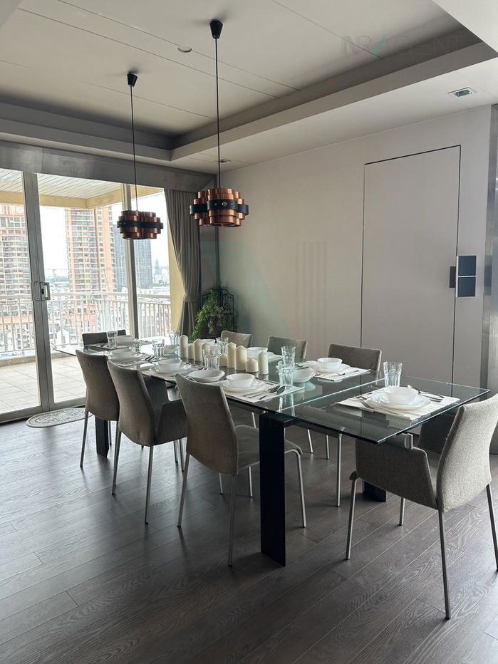picture For Rent Condo WILSHIRE SUKHUMVIT 22 Building 1, Floor 15,3 bed room, Room size 167 sqm - 6/8