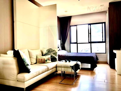 Condos for rent Siam University : For Rent Condo URBANO ABSOLUTE SATHON - TAKSIN Building 1, Floor 15,Studio, Room size 30.00 sqm