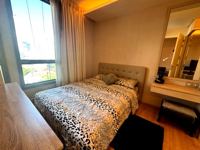 Condos for sale : Foreigner Quota Condo for sale H Sukhumvit 43 price 7,500,000 baht [SHN00433]