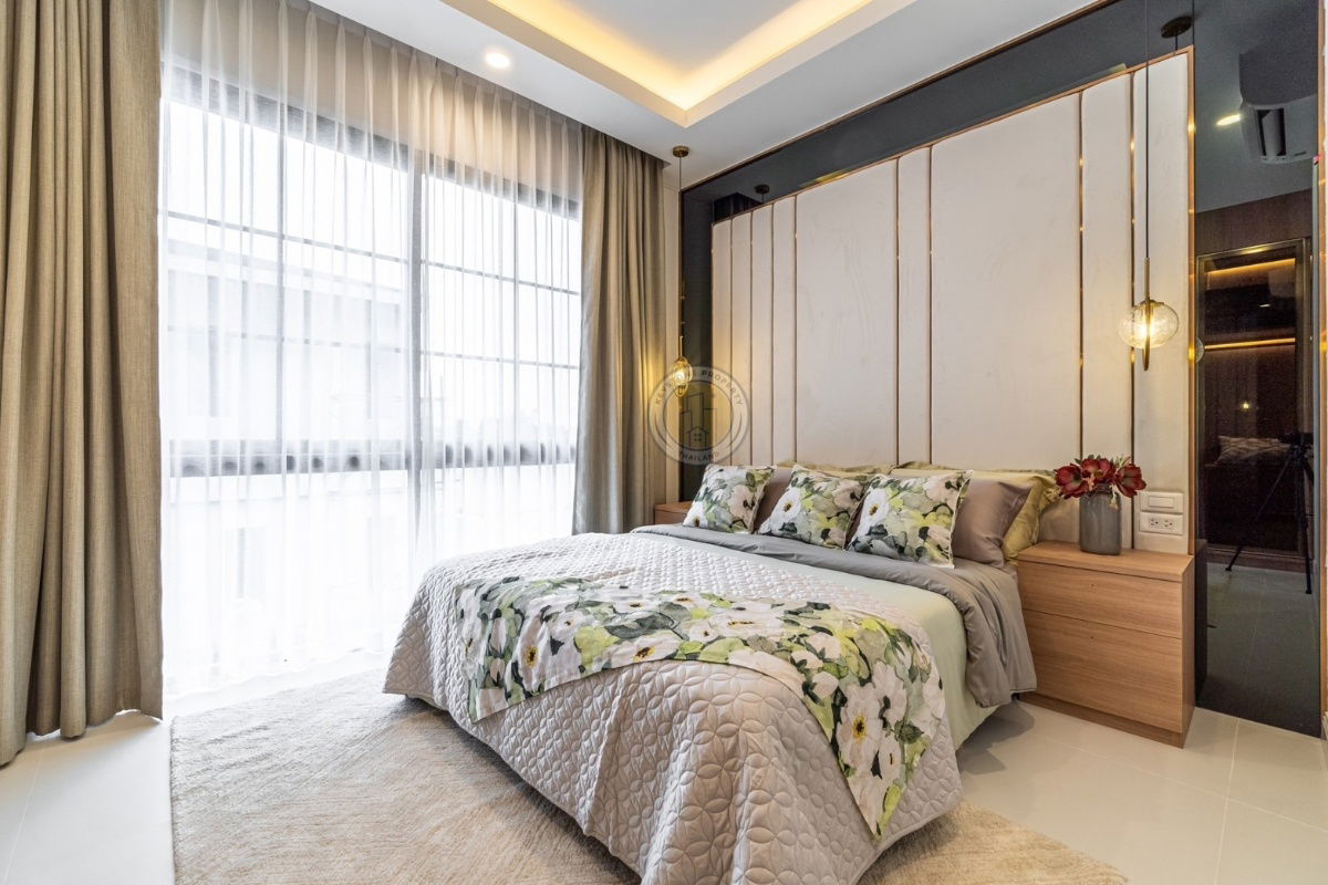 รูป Brand-new Luxury 4+1 bedroom pool-villa  - รูปที่ 18/24