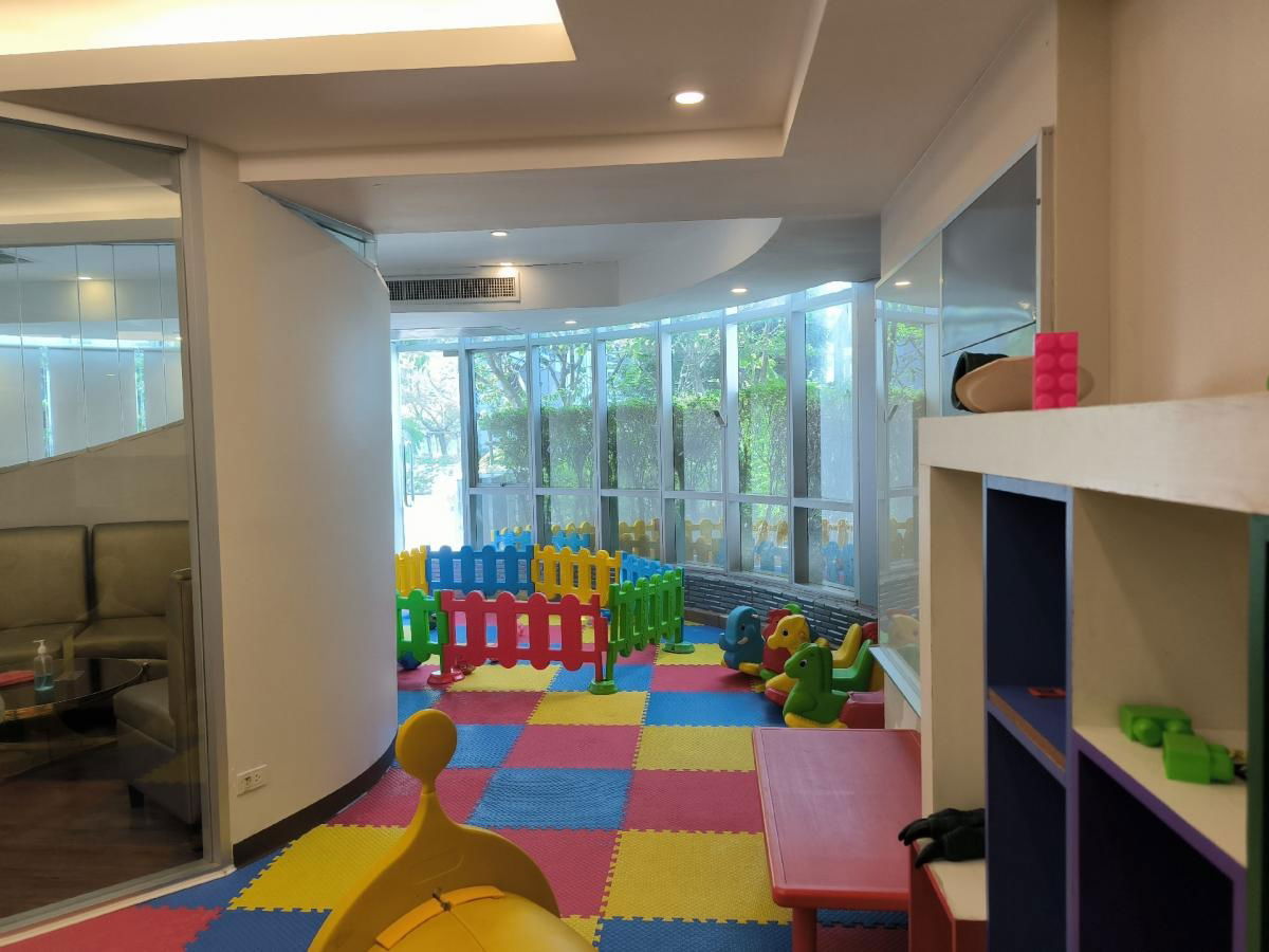 picture The Trendy Condominium Soi Sukhumvit 13    45 sq m  Studio, 1 bathroom  12th floor - 19/23