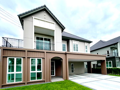 บ้านเดี่ยว ม.กรุงเทพธนบุรี : 🏡 บ้านเดี่ยวหรู Modern Farmhouse แปลงมุมนอก ทิศเหนือ ใกล้สวน ฟังก์ชันครบ พร้อมที่จอดรถ 6 คัน