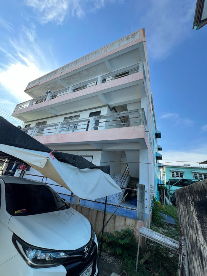 รูป อาคารพาณิชย์สองชั้น6ห้องย่านลาดกระบัง - รูปที่ 13/17