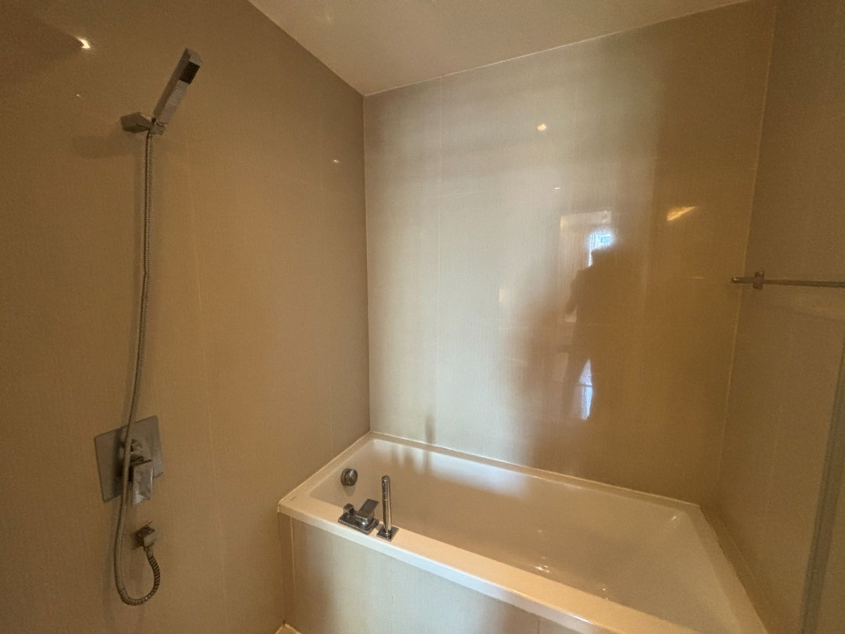 รูป Foreigner Quota ขายคอนโด H Sukhumvit 43 ราคา 7,500,000 บาท [SHN00433] - รูปที่ 10/12
