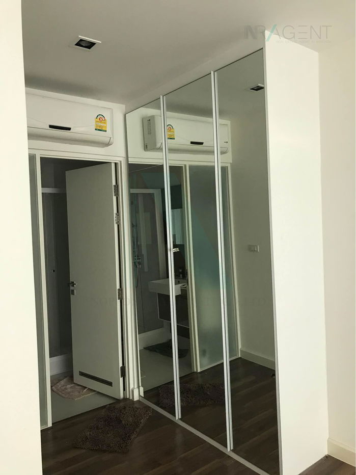 picture 🔺 For Sell Condo THE ROOM SATHORN-TAKSIN Building 1, Floor 15,1 bed room, Room size 46 sqm - 3/8