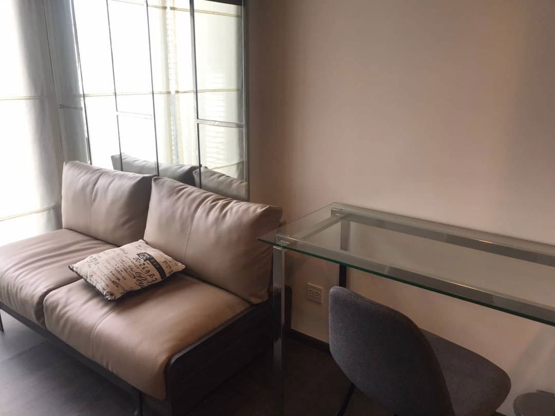 รูป Edge Sukhumvit 23 (เอดจ์ สุขุมวิท 23) (1bed1bath 30sqm) - รูปที่ 2/7