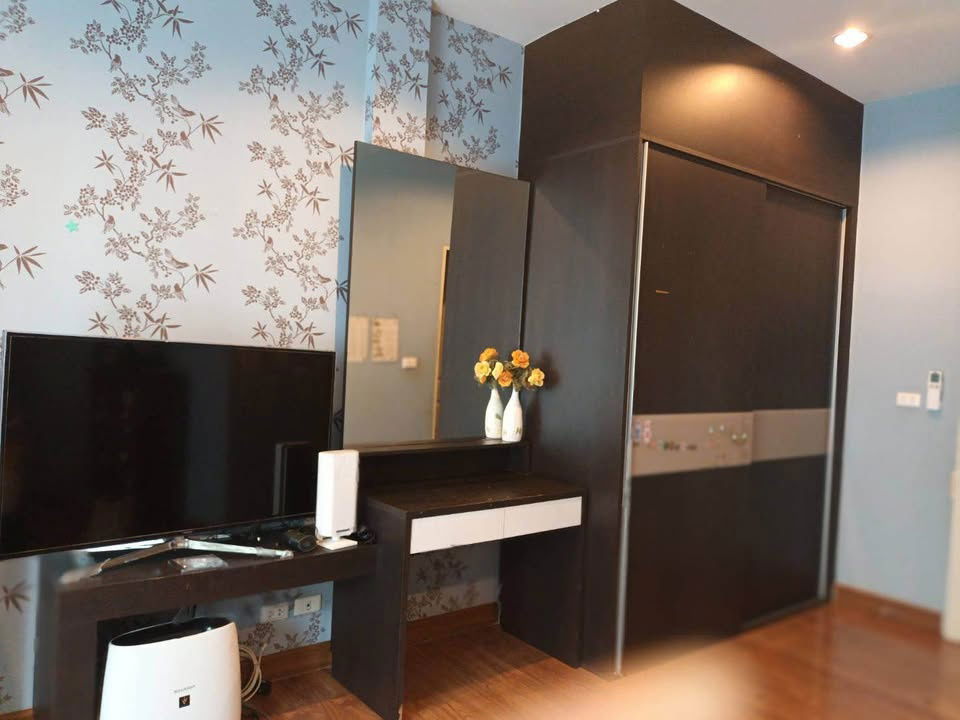 picture House for rent BannKlangMueng Ladprow71 pls call 0996545197 - 8/16