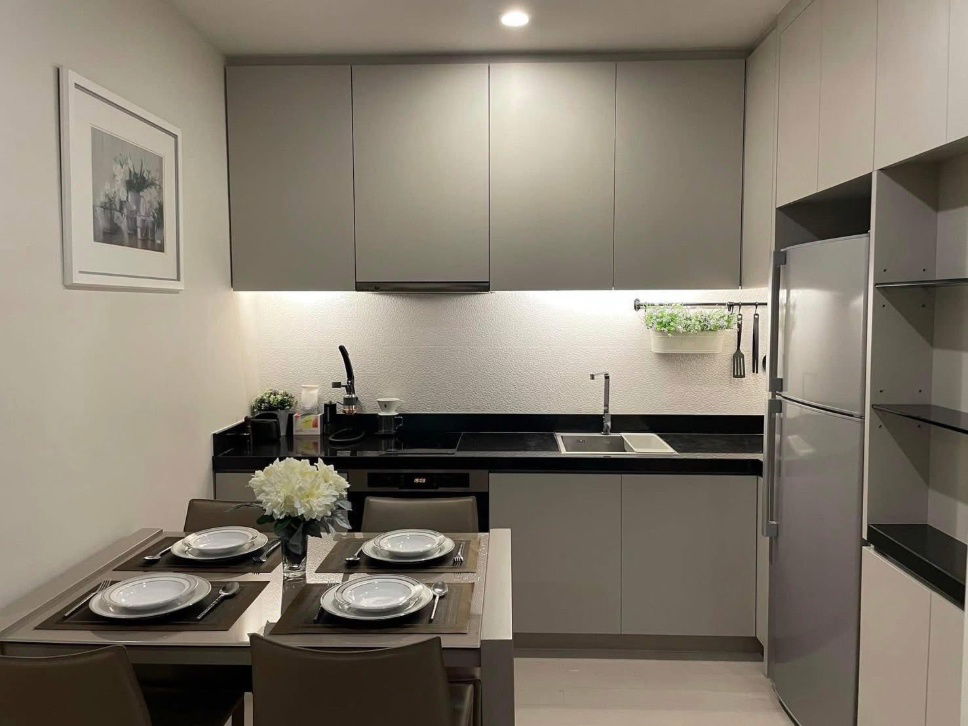 รูป ให้เช่าคอนโด Noble Ploenchit ใกล้ BTS เพลินจิต 45,000 บาท รหัสทรัพย์: RS1118 - รูปที่ 7/8