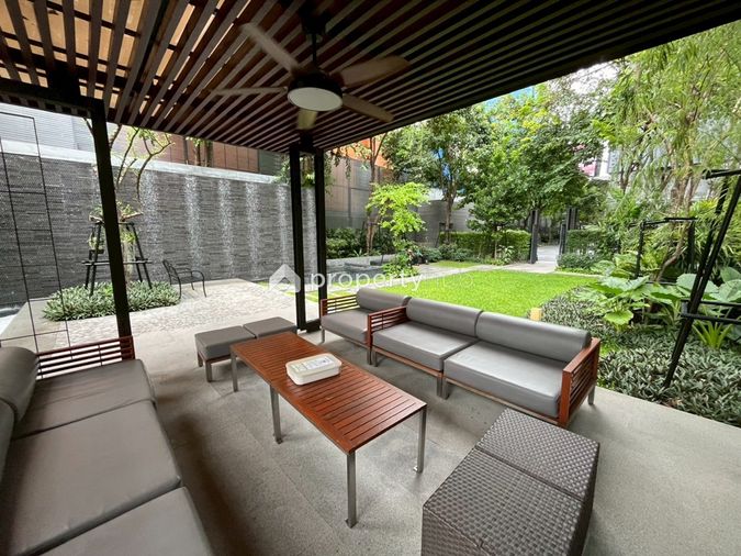 The Bangkok Sathorn