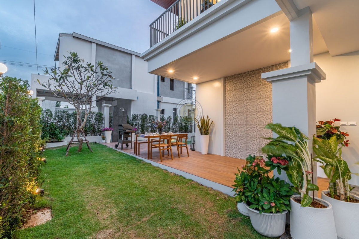 รูป Brand-new Luxury 4+1 bedroom pool-villa  - รูปที่ 6/24