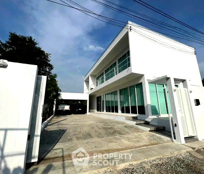 เช่าบ้านเดี่ยว วิทยาลัยช่างศิลป : บ้าน 5-ห้องนอน ใน ลำปลาทิว (ID 2029889)