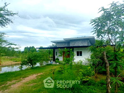 Land for sale Cha-Am Petchburi : 7,968 m² Land for Sale in Huai Sai Nuea (ID 2229654)