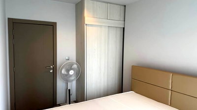 Condos for sale : Condo for sale: Life Asoke-Rama 9, price 4,290,000 baht [MKs250738]