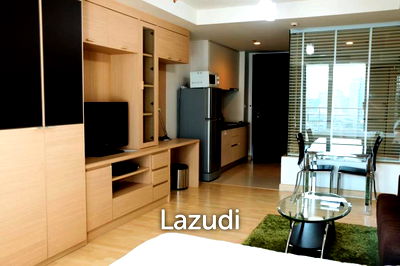 Condos for rent : 1 Bedroom 1 Bathroom 52 SQ.M The Rajdamri Condominium