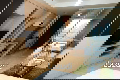 1 Bedroom 1 Bathroom 52 SQ.M The Rajdamri Condominium