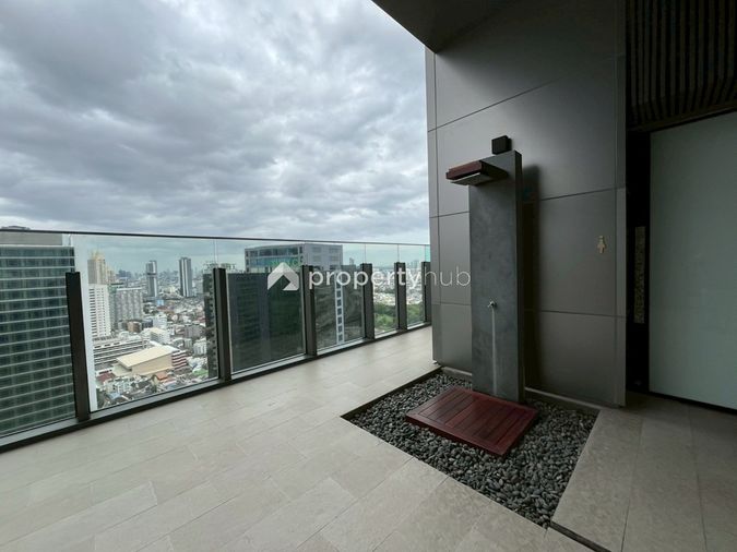 The Bangkok Sathorn