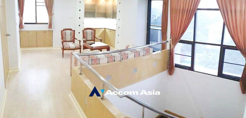 picture 🔼🔽 AccomA 📩 Duplex Condo,Big Balcony 3 BR Condominium @Supalai Place   (AA30627) - 8/20