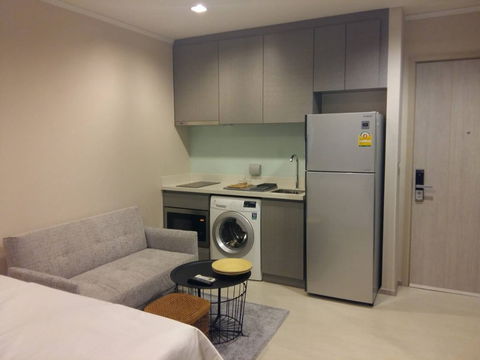 (For Rent) Studio unit 24 Sqm. Fully furnished 