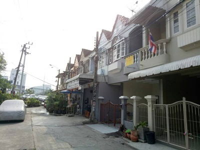picture Townhouse for sale, Preecha Village 8, Hua Mak 31, 2-storey townhouse - 00015 - 1/10