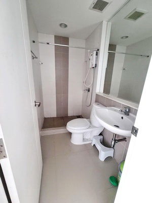 picture FOR RENT BAAN KLANG MUANG KALLAPAPHRUEK / 3 bedrooms 3 bathrooms / 17 Sqw. 165 Sqm. **27,000** CLOSE TO SEACON SQUARE BANGKAE - 13/14