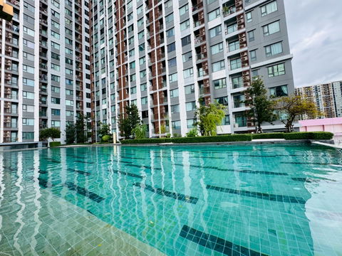 For Sale: Life Pinklao Condominium 1 Bedroom | 35.08 sq.m. | 5th Floor Excellent Condition – Never R'ented Out Fully Furnished with Appliances