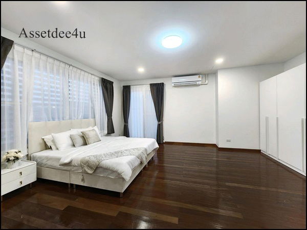 รูป AH593 ให้เช่าบ้านเดี่ยว 3 ชั้น บ้านหลังใหญ่ เฟอร์นิเจอร์และเครื่องใช้ไฟฟ้าครบ ย่านรัชดา ห้วยขวาง ใกล้MRTห้วยขวางใกล้นานาชาติKIS - รูปที่ 7/15