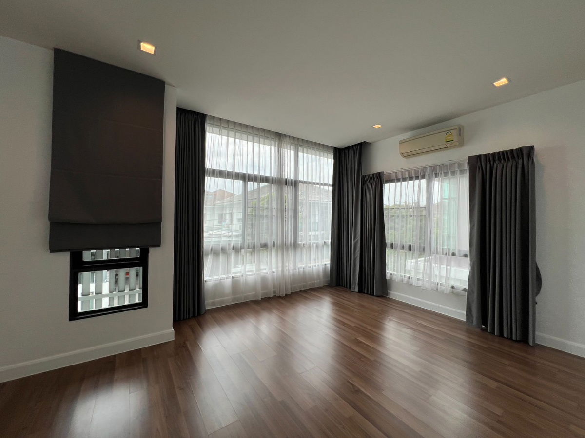 รูป ให้เช่าบ้านเดี่ยว เศรษฐสิริ ศรีนครินทร์-พระราม 9 บางกะปิ กรุงเทพมหานคร BRE25433 - รูปที่ 23/31