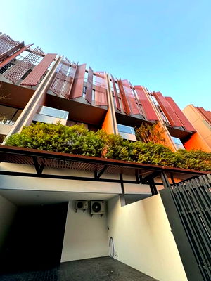 ทาวน์โฮม เซ็นทรัล พลาซ่า บางนา : ขาย ทาวน์โฮม4.5 ชั้น The Park Lane Sukhumvit 105-Lasalle 24 : เดอะ พาร์ค เลน สุขุมวิท 105-ลาซาล 24 พร้อม furniture และ เครื่องใช้ไฟฟ้า
