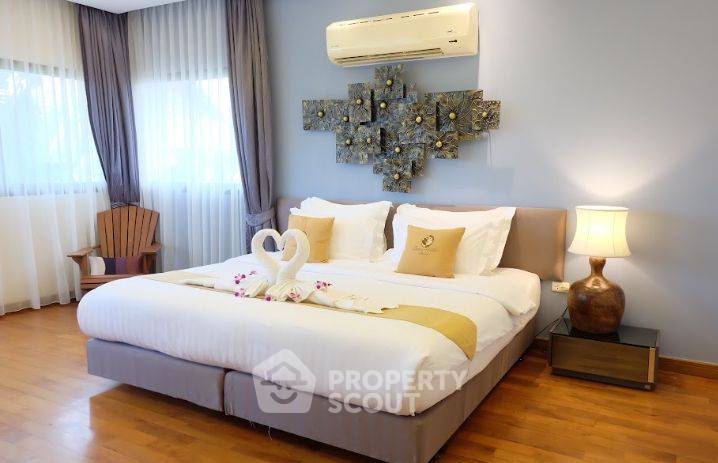 picture 3-BR Villa at Ozone Villa Phuket 3 close to Paklok (ID 1268461) - 3/9
