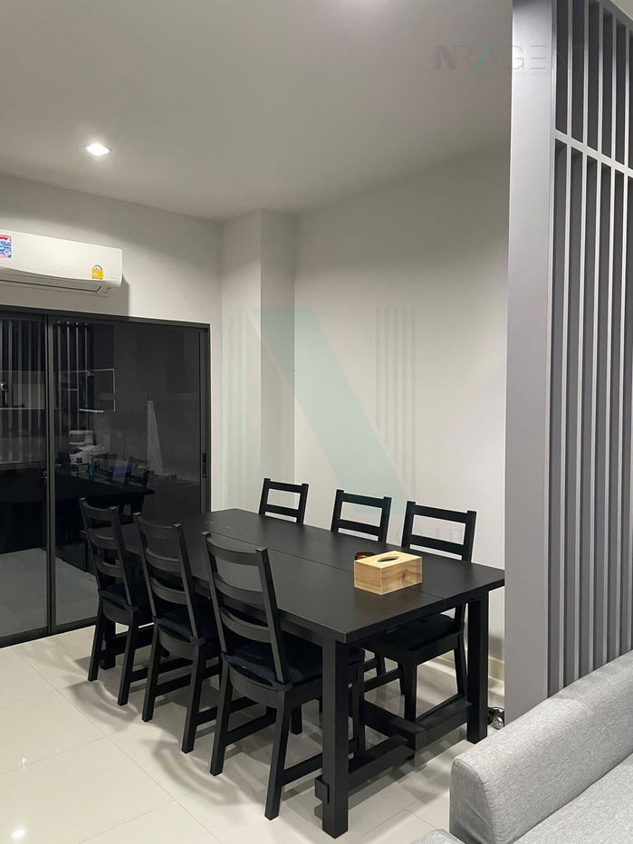 picture 🚩 For Sell Town house BAAN KLANG MUANG THE ERA PINKLAO-CHARAN 3-story 3 bedroom 3 bathroom - 2/8