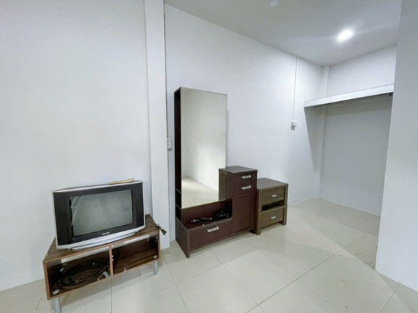 picture with furniture appliances 3 bed Thapma Lotus Rayong Town 1.7km. Mansion house for rent 84sq.w. 284sq - 6/8
