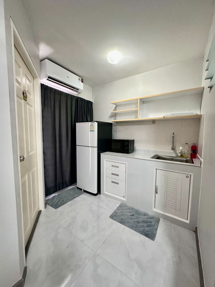 picture Lumpini Condo Town Bodindecha - Ramkhamhaeng for rent - 8/14