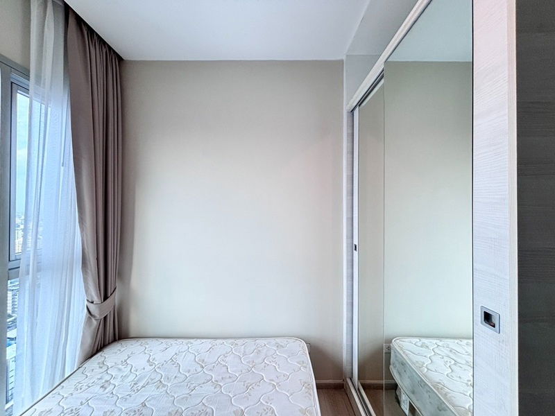 picture 💗✨ Life Ratchadapisek Condo FOR RENT Ready to Move In ✨💗 - 8/11