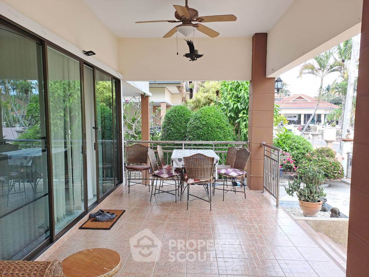 รูป วิลล่า 3-ห้องนอน ใกล้ บ้านศิลปินหัวหิน (ID 2052879) - รูปที่ 10/21
