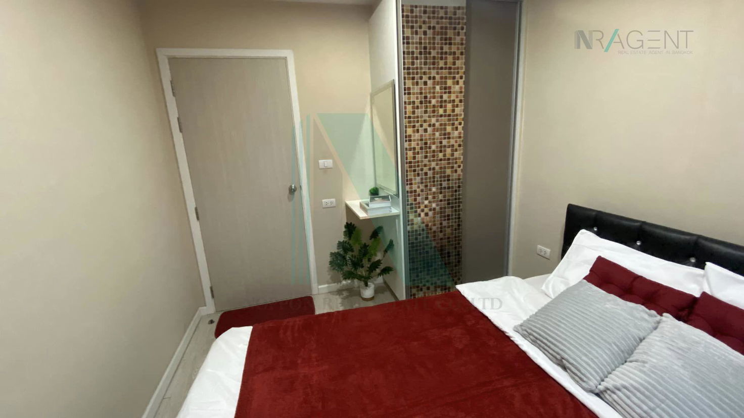 picture 🎉 For Rent Condo METRO LUXE RAMA 4 Building C, Floor 5,1 bed room, Room size 35.00 sqm - 1/8