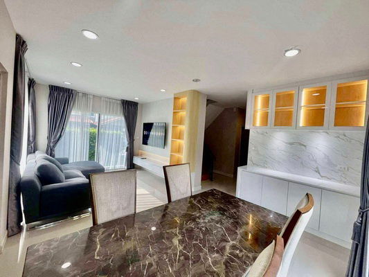 picture FOR RENT LIFE BANGKOK BOULEVARD RANGSIT / 5 bedrooms 3 bathrooms / 69 Sqw. 200 Sqm. **70,000** CLOSE TO FUTURE PARK RANGSIT - 4/15